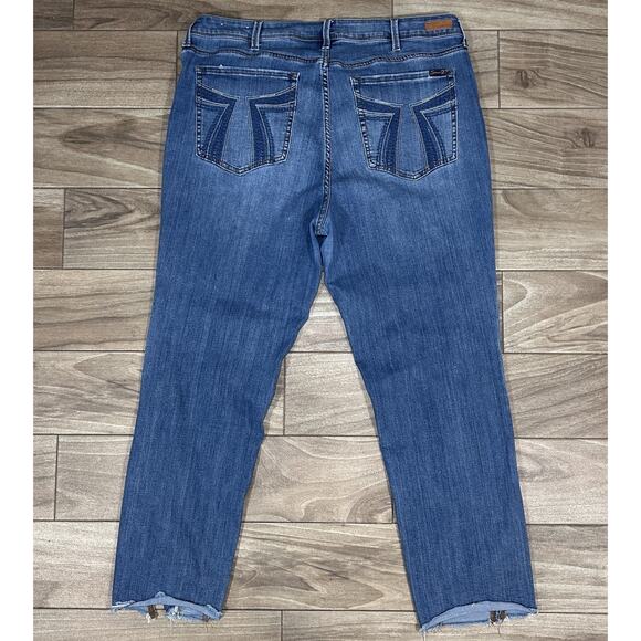 Seven7 Straight Leg Jeans Women’s Raw Hem Slit Leg Stretch Denim Blue 22 - Picture 2 of 7